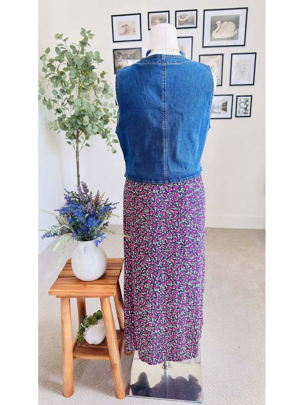 Boutique Denim Button-Front Vest - Size S - Picture 5 of 9